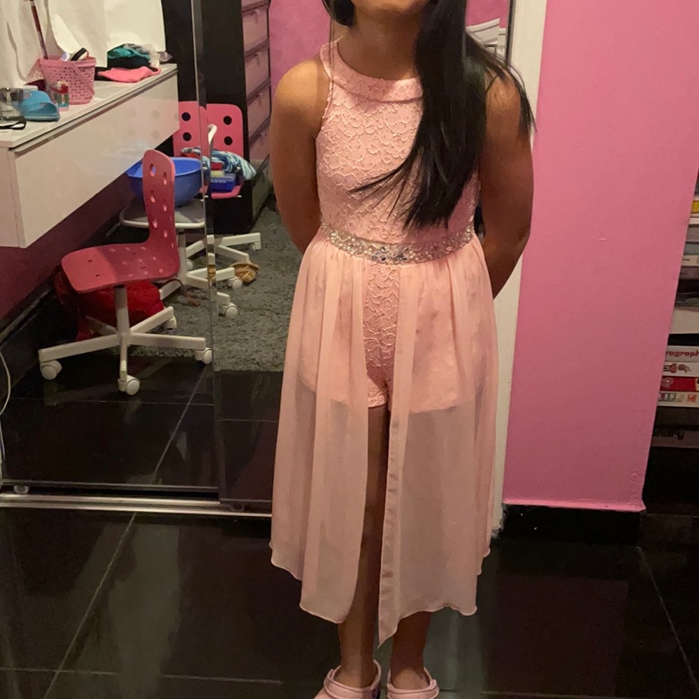 Dressy dress size 6